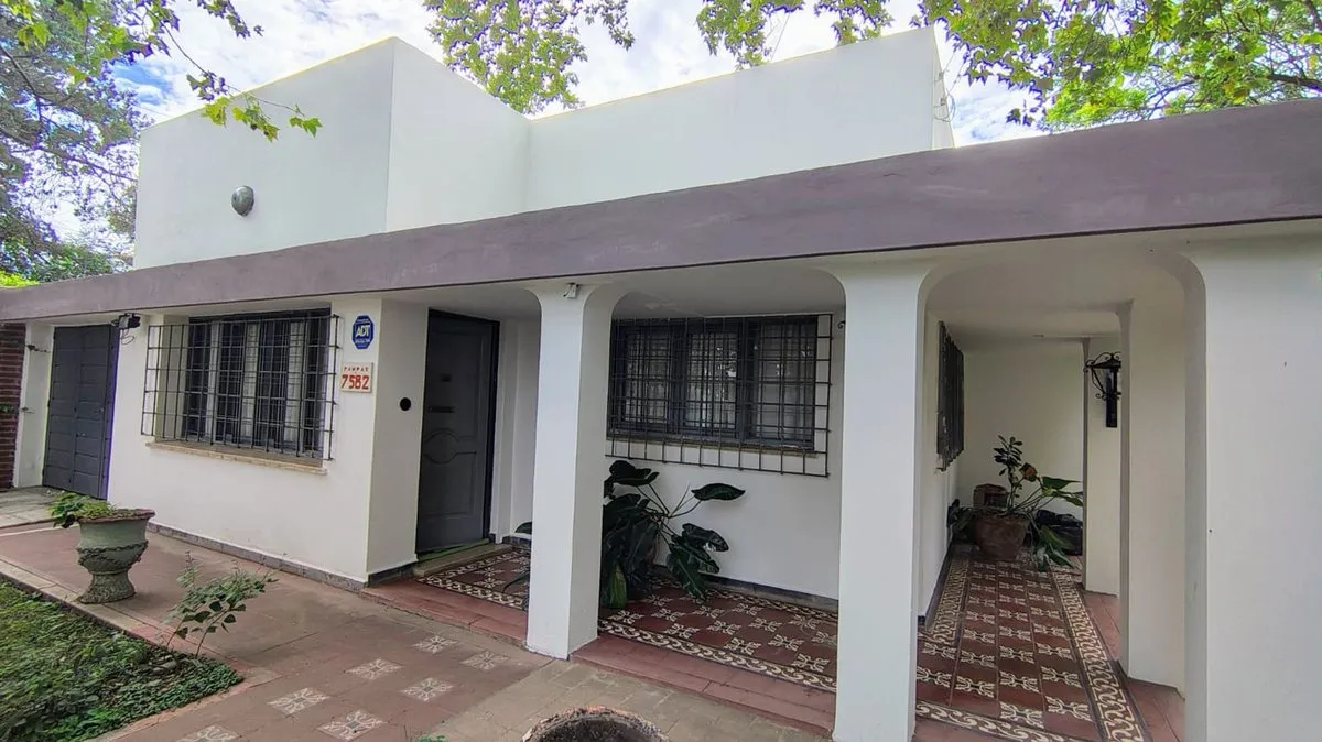 Casa en Pampas 7500