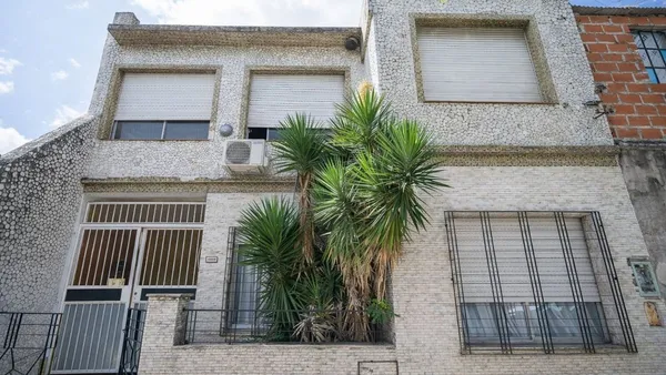 Casa en Zelarrayán 4900
