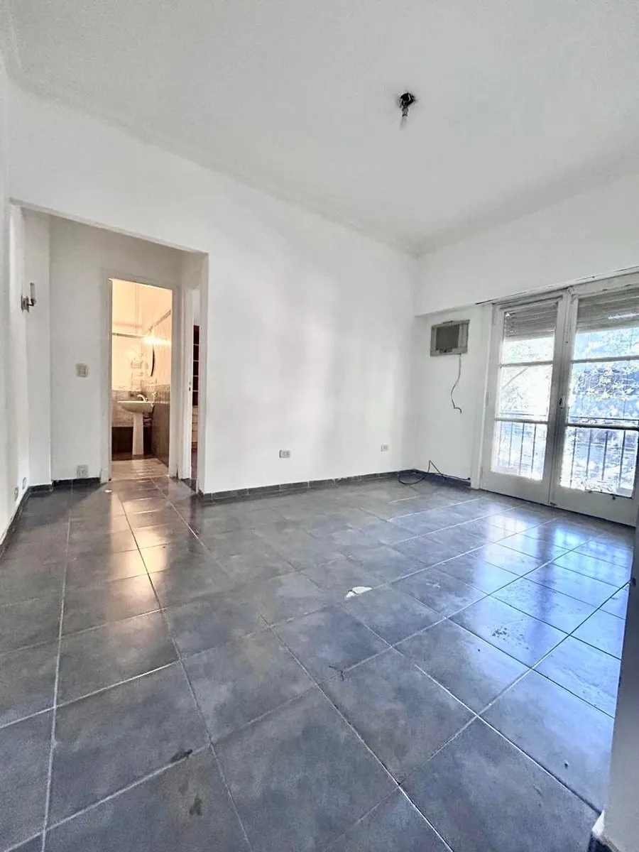Departamento en Argerich 700