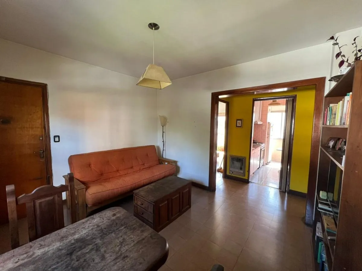 Departamento en Avenida Lacarra 400