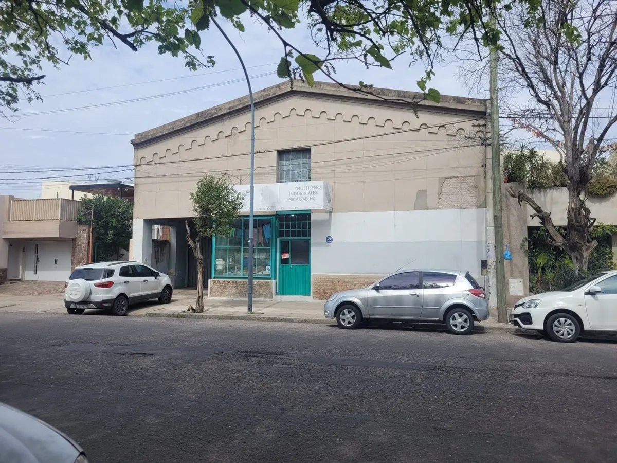 Lote en Alejandro Magariños Cervantes 800