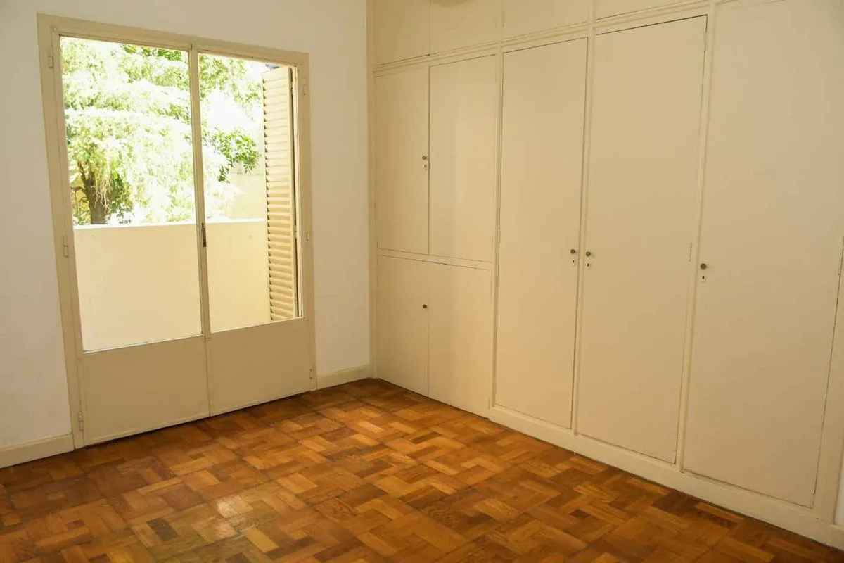 Departamento en Avenida Rivadavia 2300