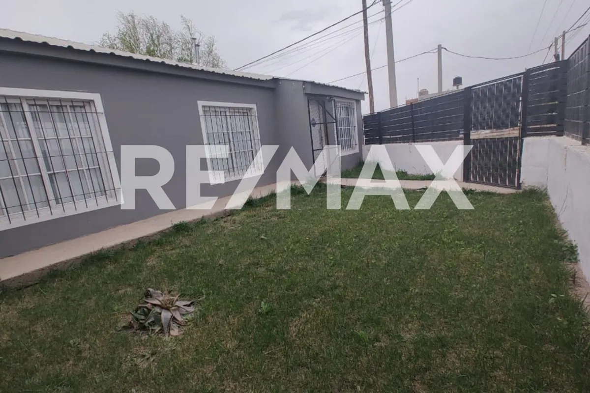 Casa en Milún y Malvinas Argentinas San Patricio del Chañar 0