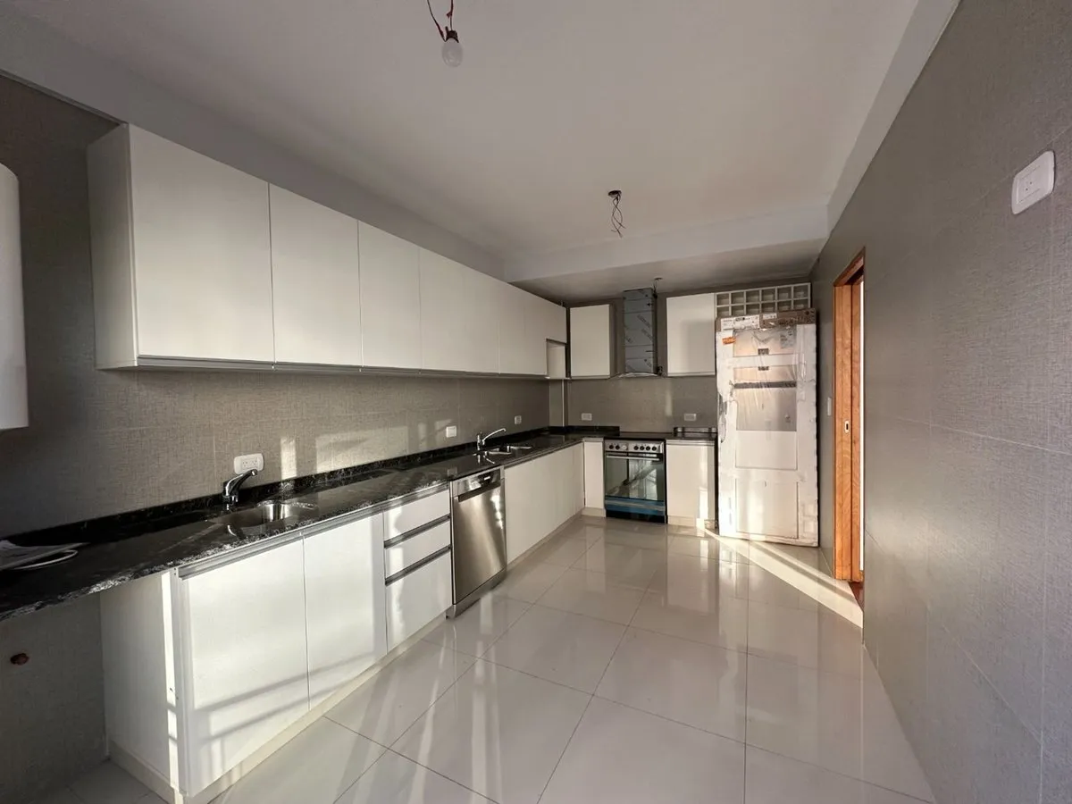 Departamento en Fernández de Enciso 3700