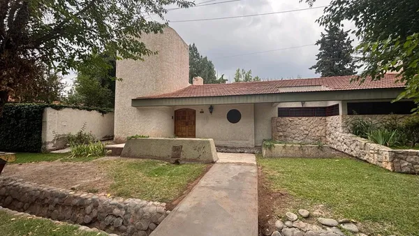 Casa en Caracas 7800
