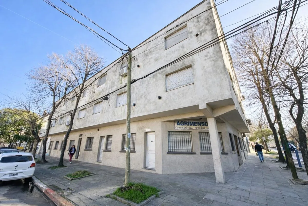 Departamento en Aristóbulo del Valle 100
