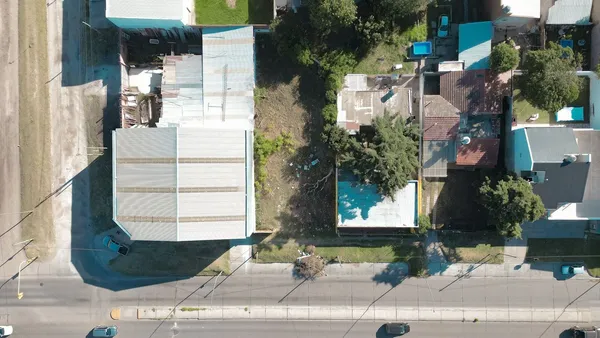Lote en Avenida Mario Bravo 2900