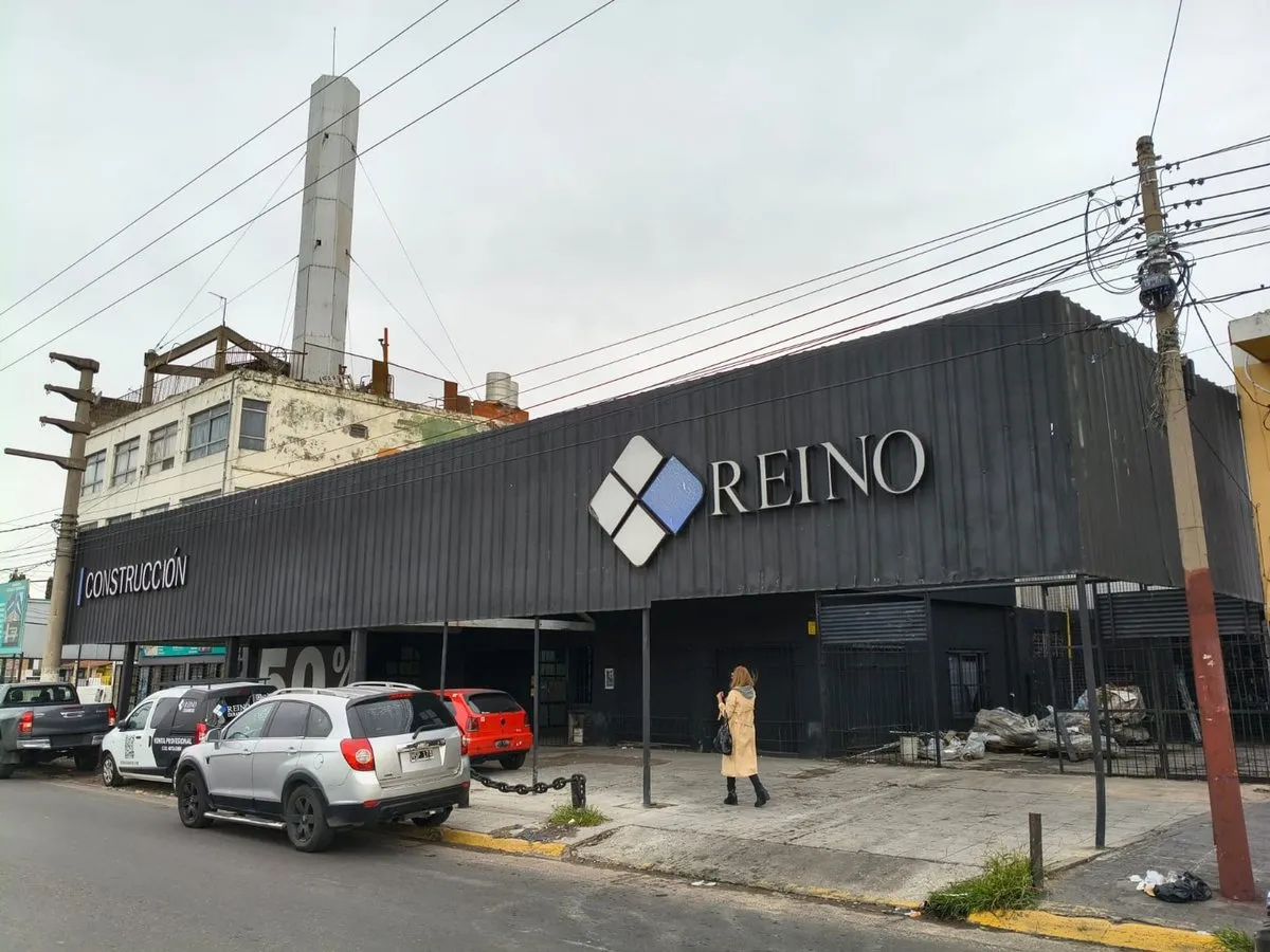 Local Comercial en Avda Marquez 1700