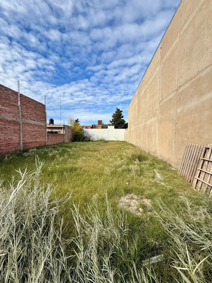 Lote en Avenida Circunvalación Ingeniero Marzo Casi Avenida Palacios S/N