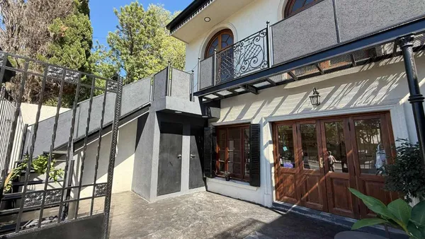 Local Comercial en Ituzaingó 1200