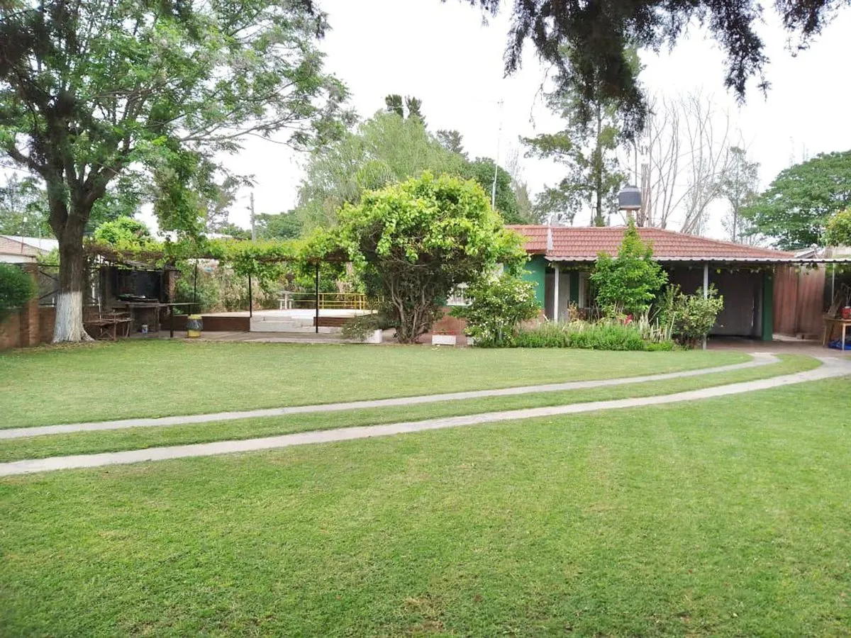 Casa en Calle Teniente Enrique Insúa 2200