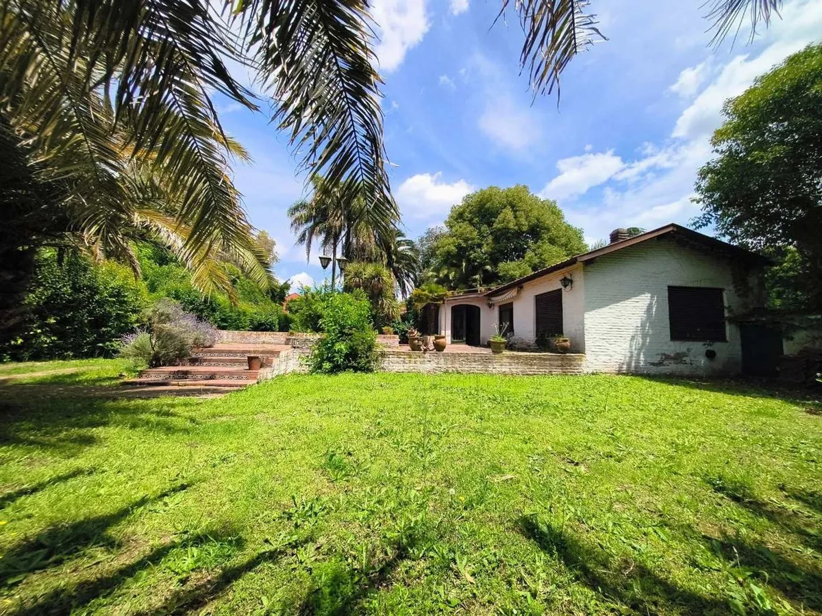 Casa en Avenida Brigadier General Juan Manuel de Rosas 22900