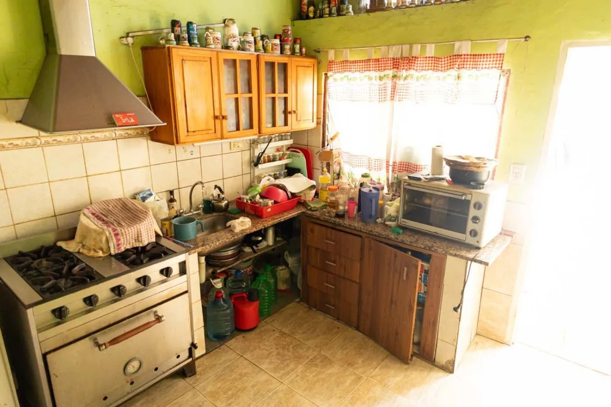 Casa en 77bis Entre 132 y 133 1800