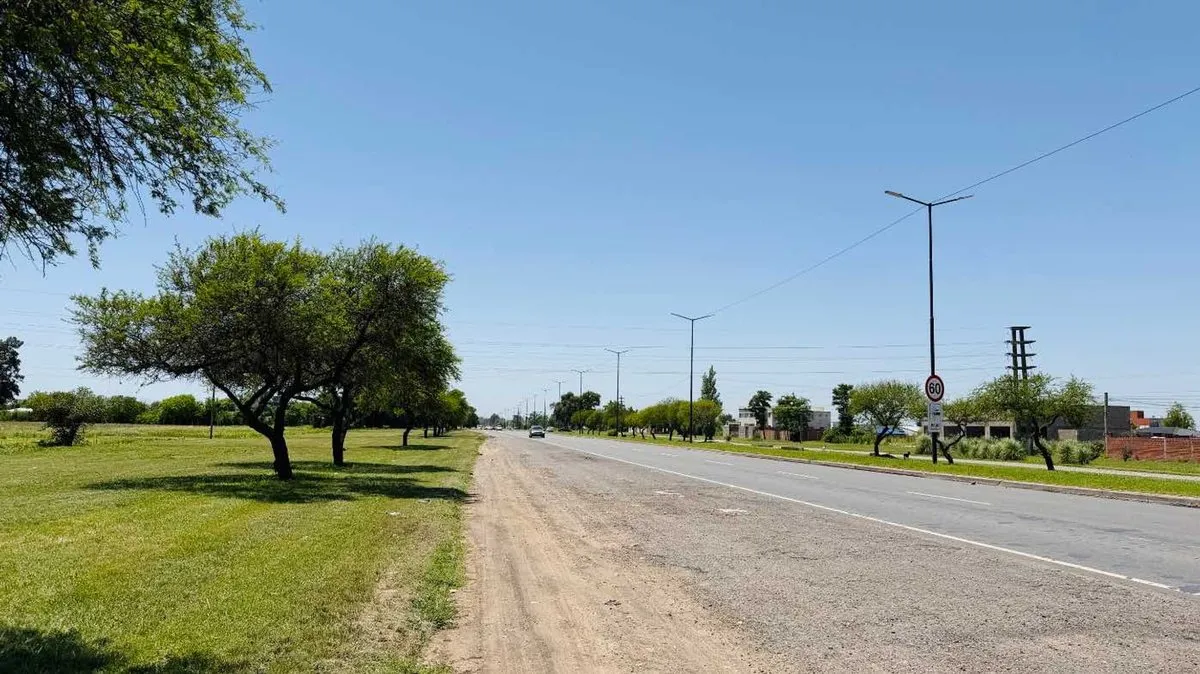 Lote en Avenida Antártida Argentina S/N