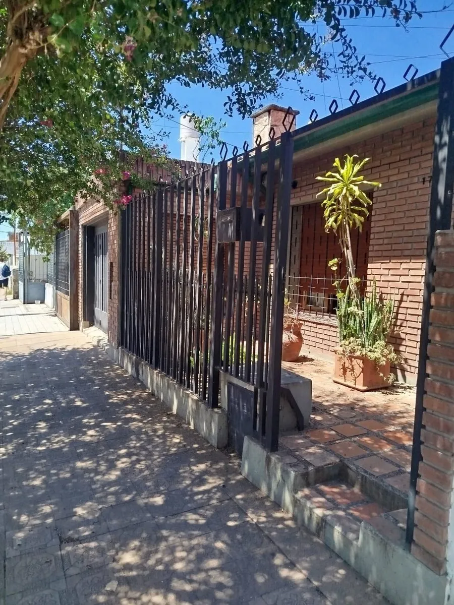 Casa en Santa Ana 1700