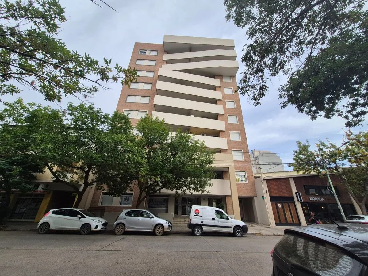 Departamento en Villegas 400
