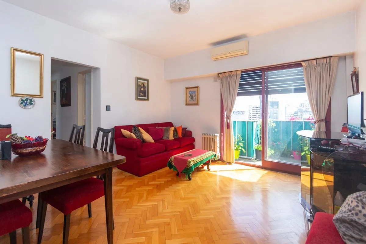 Departamento en Hipólito Yrigoyen 2700