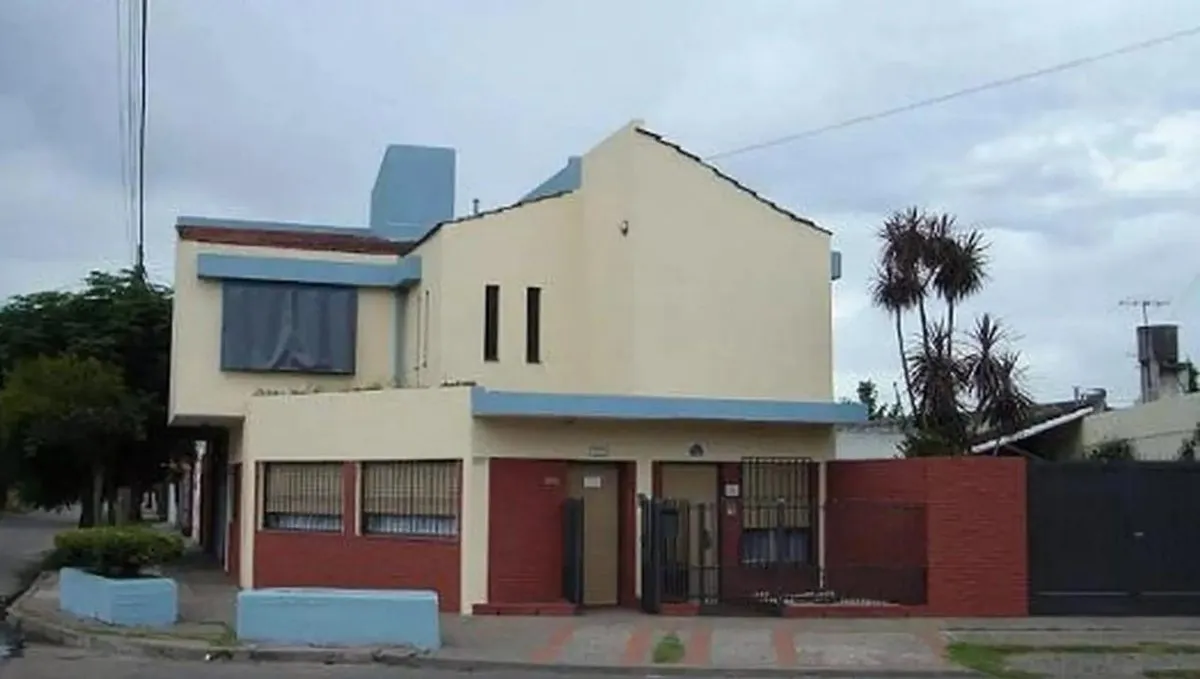 Casa en Martín Fierro 5400