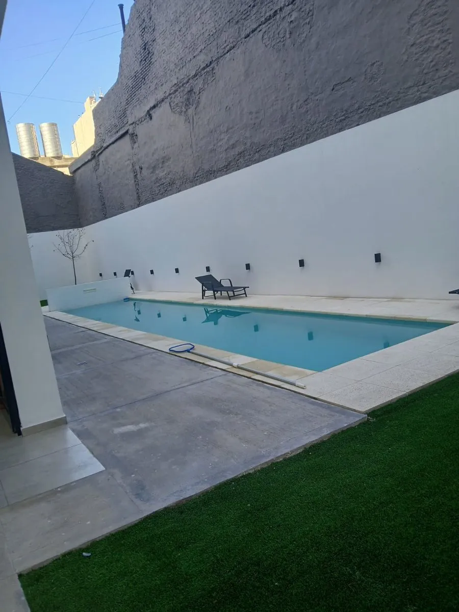Departamento en Alsina 2100