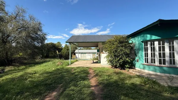 Quinta en Tupac Amaru 100