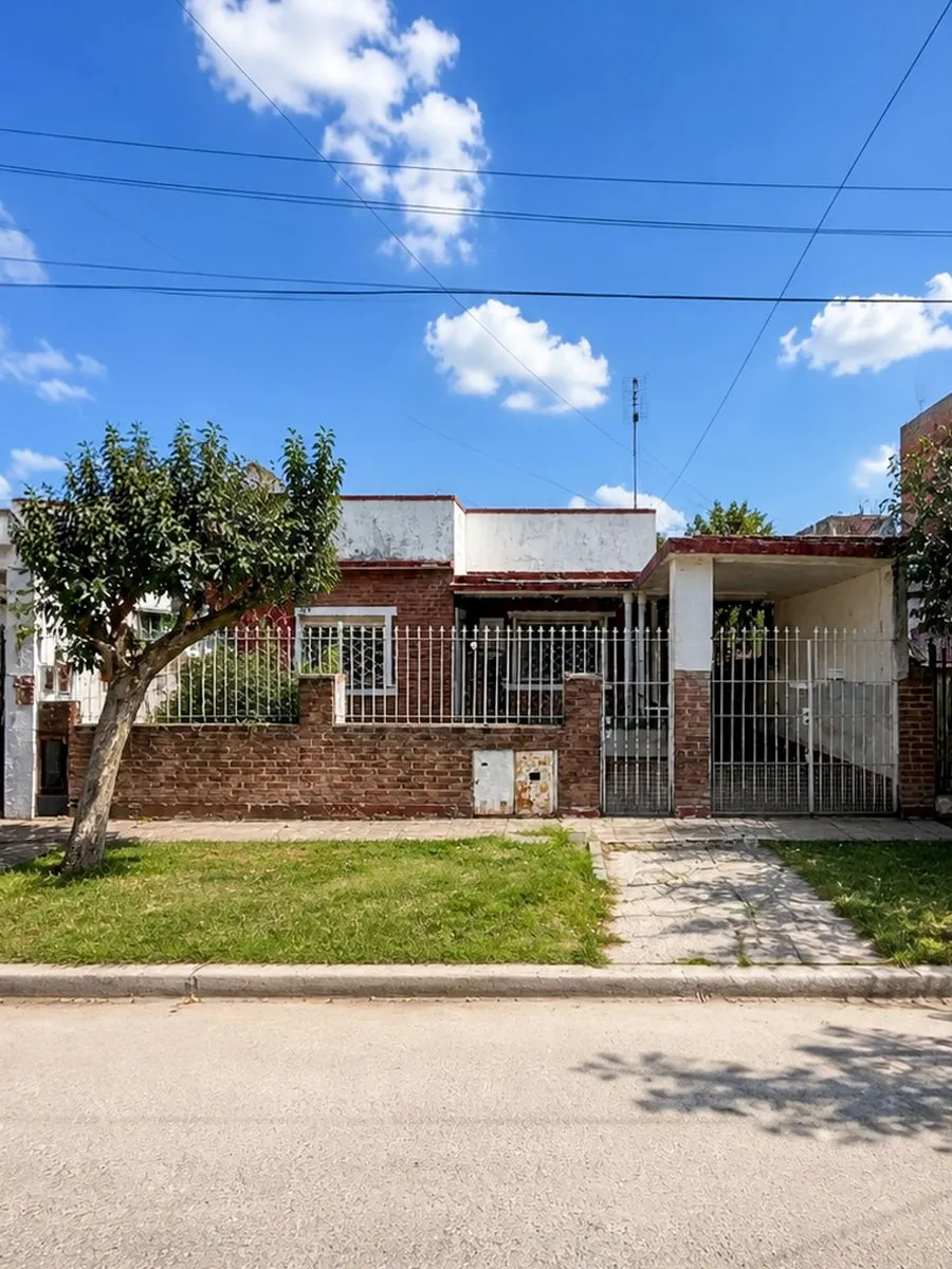 Casa en Carapachay 3100
