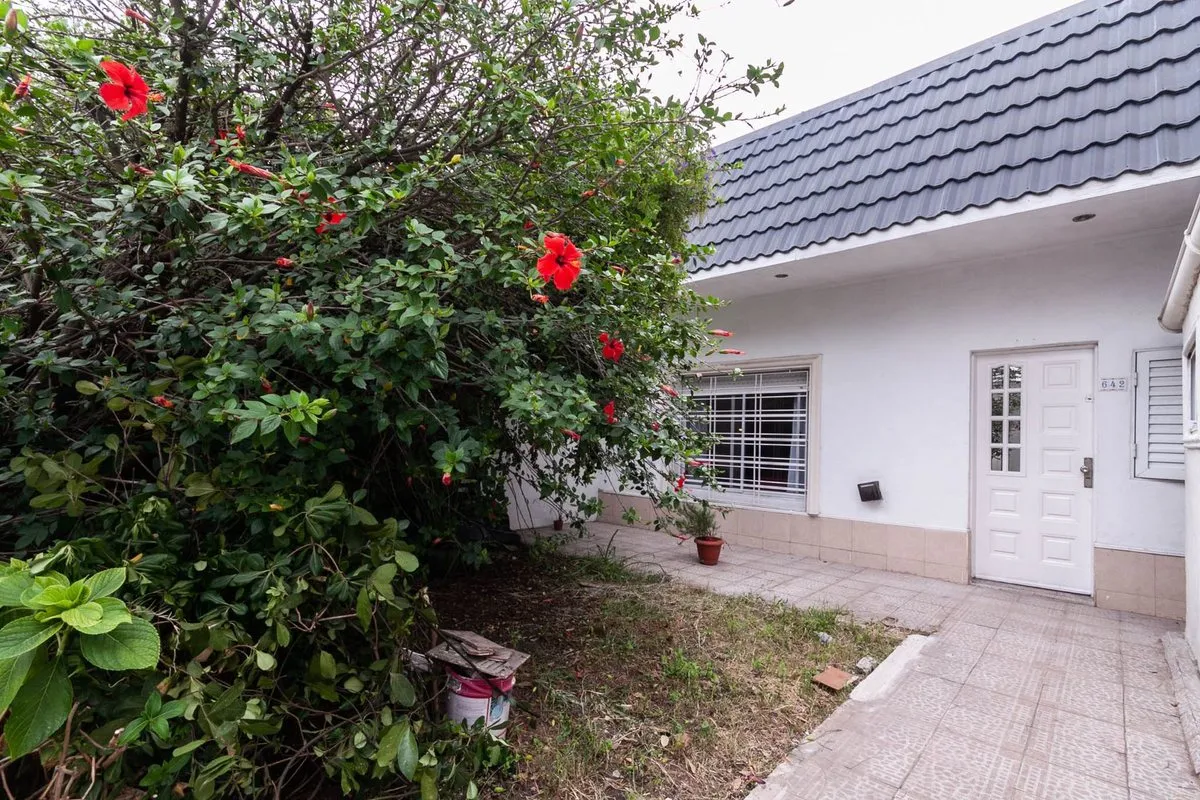 Casa en Ignacio Álvarez Thomas 600