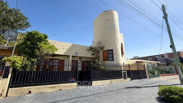 Casa en Tres Sargentos 3000
