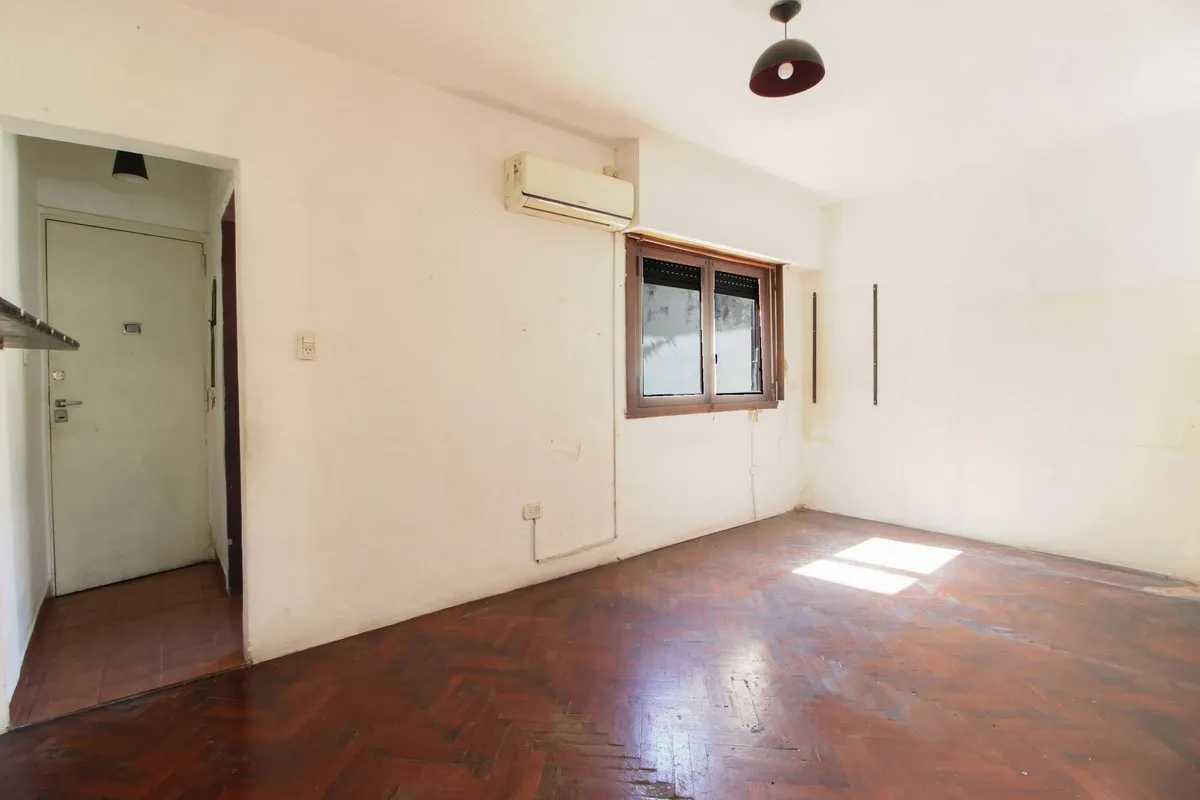 Departamento en Juan Ramírez de Velasco 600