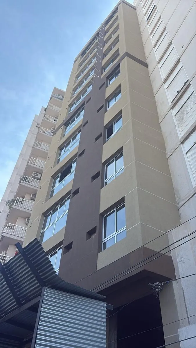 Departamento en Alsina 500