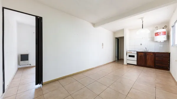 Departamento en Junín 1300