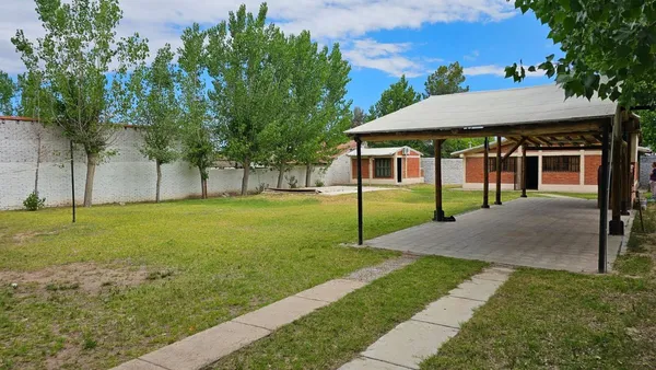 Casa en Barrio Villa el Carrizal 1200