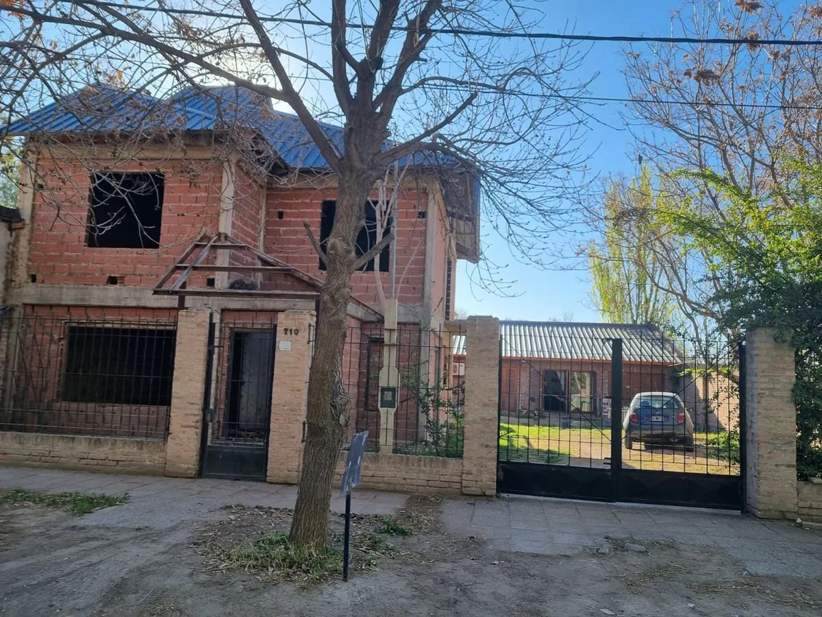 Casa en Primeros Pobladores 700