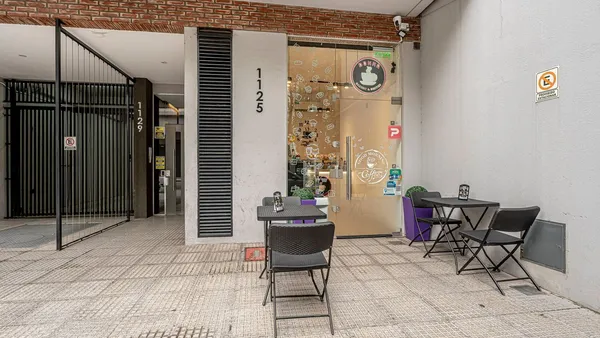 Local Comercial en Bulnes 1100