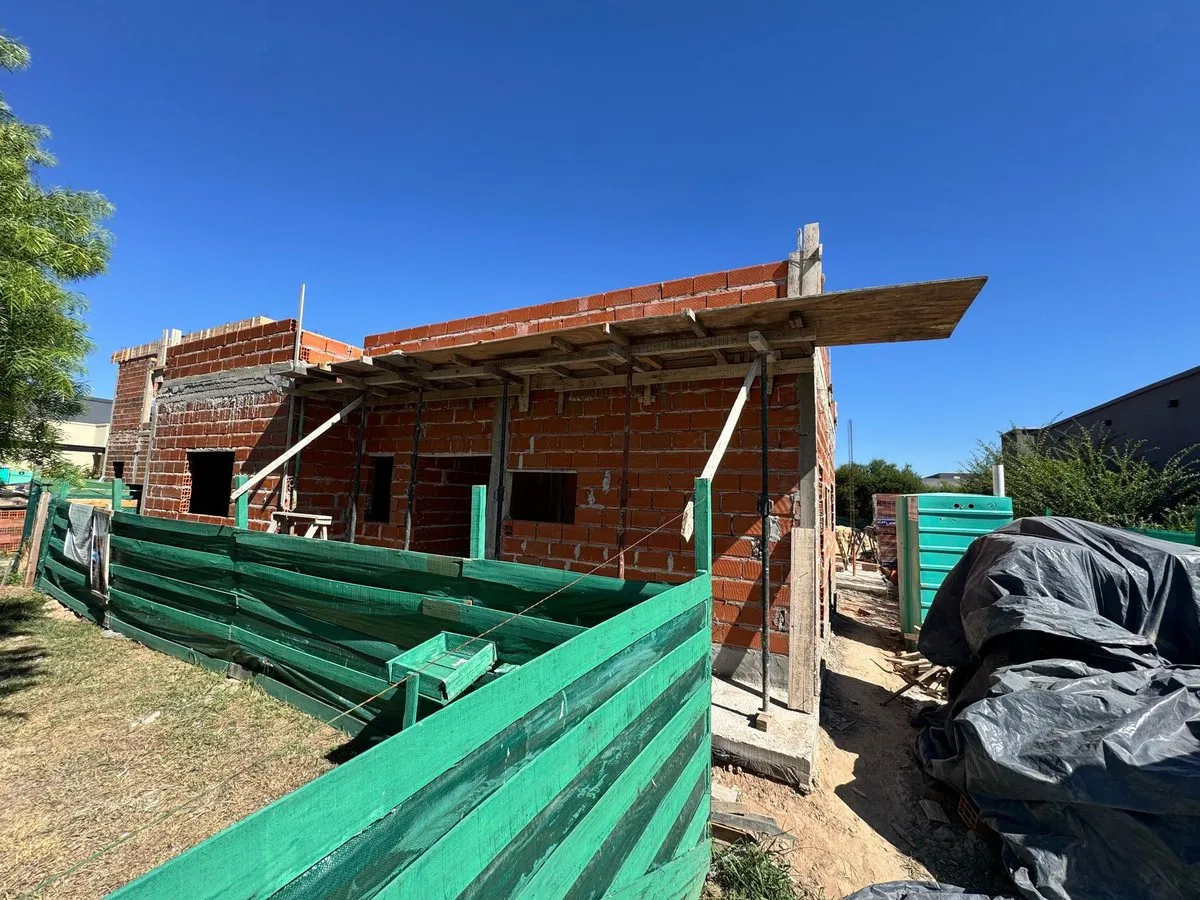 Casa en San Ramon 300