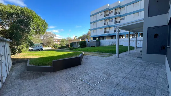Departamento en Avenida 1 Entre Paseo 116 y 117 1600