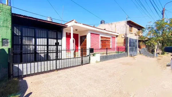 Casa en Pasaje los Olivos 4100