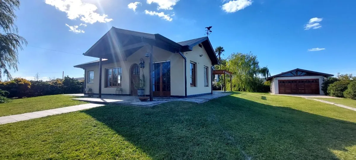 Casa en Facundo Cabral 0