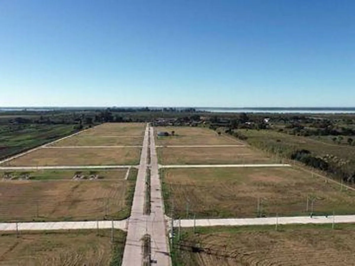 Lote en Asunción y Caracas S/N