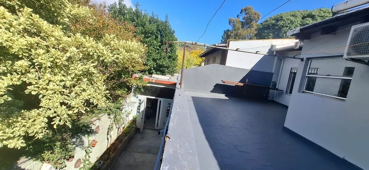 P H en Franco 2300