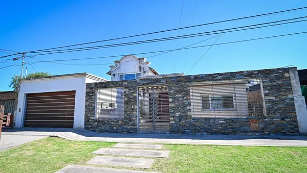 Casa en Moreno 1900