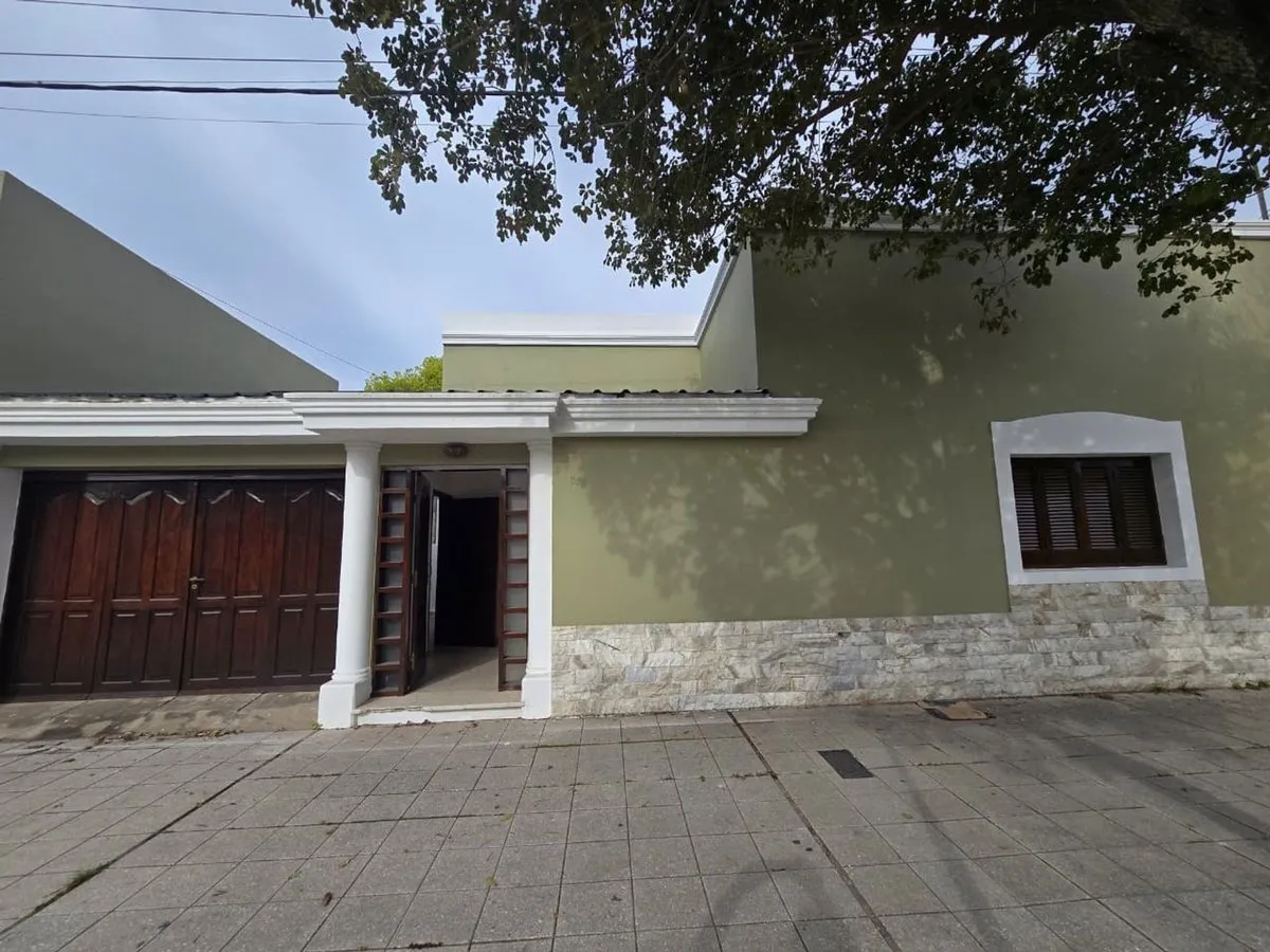 Casa en Bolívar 500