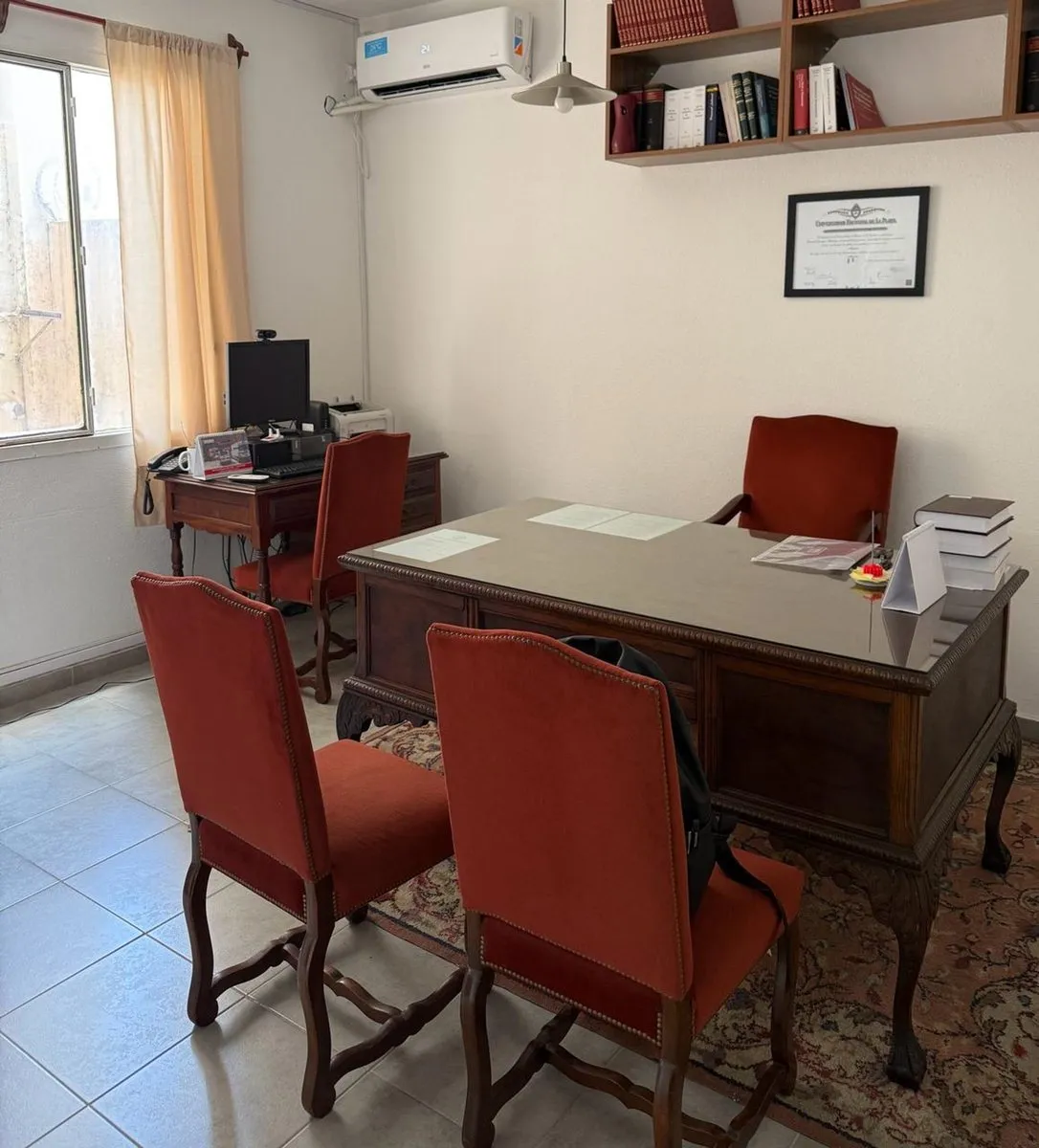 Oficina en 48 Entre 12 y 13 800