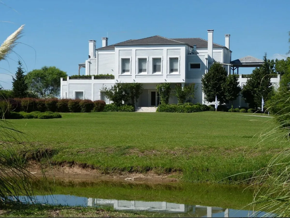 Lote en Avenida Fernández Beschtedt S/N