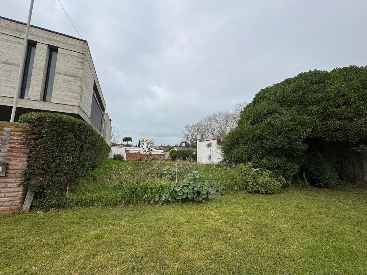 Lote en Santa María de Oro 4600