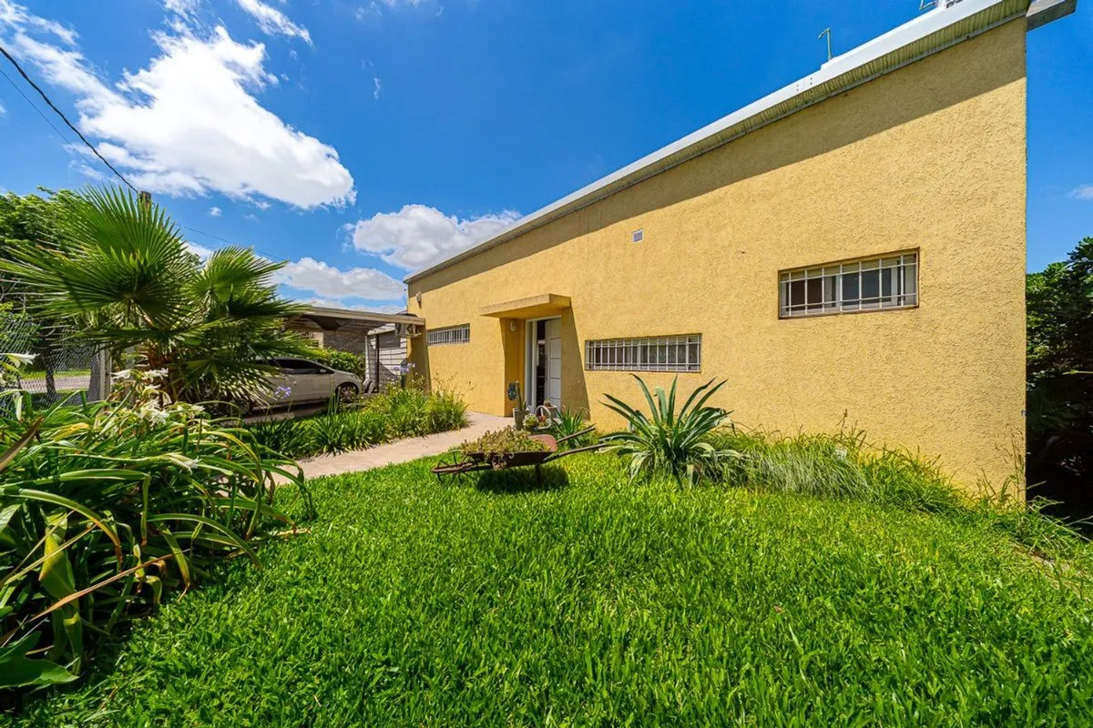 Casa en Puelches 1300