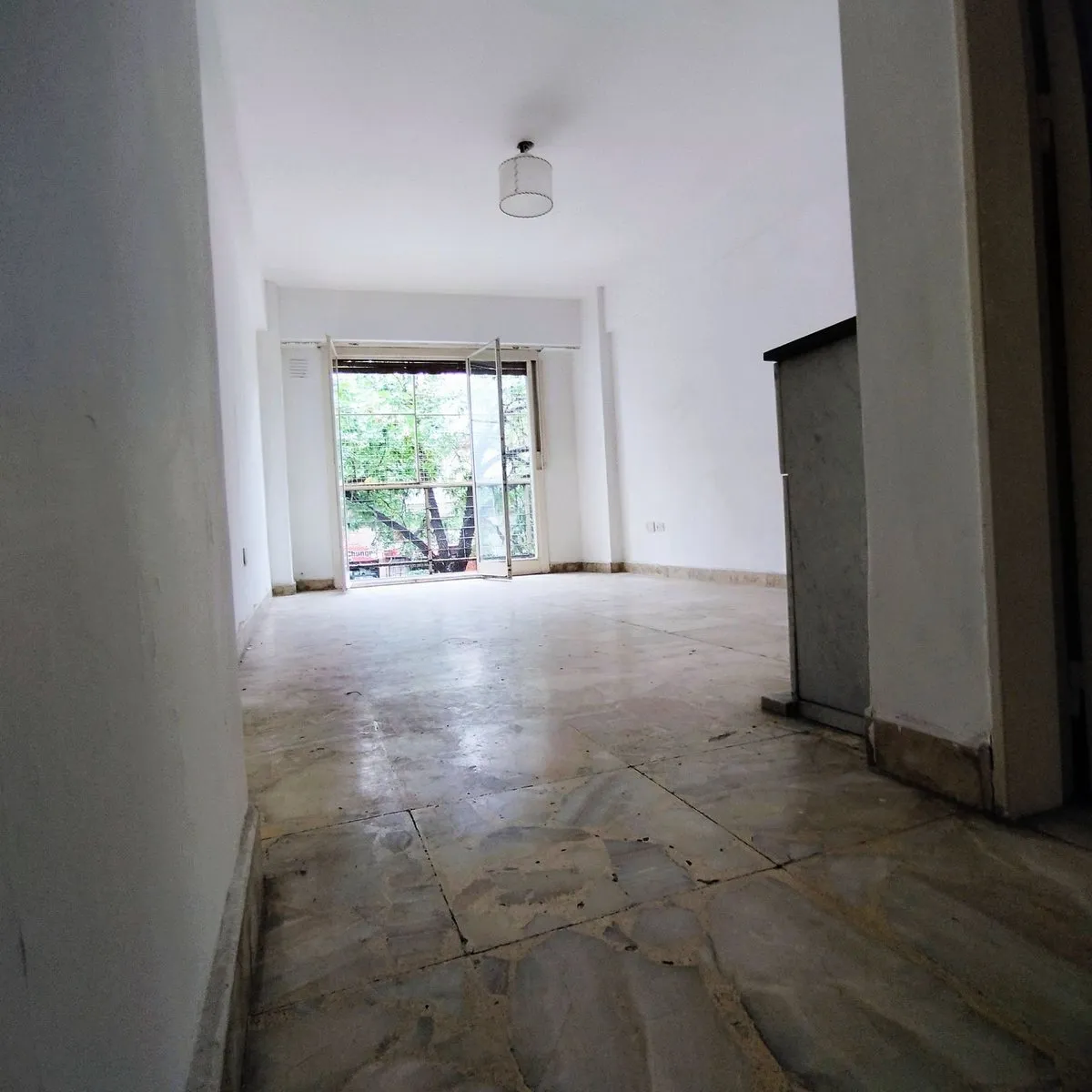 Departamento en Avenida Teniente General Donato Álvarez 1700
