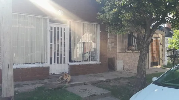 Casa en Pombo 100