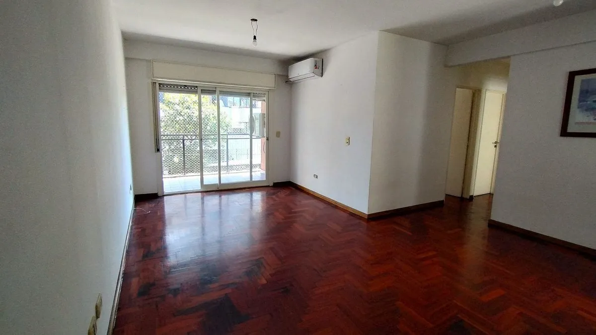 Departamento en Carlos Calvo 3200