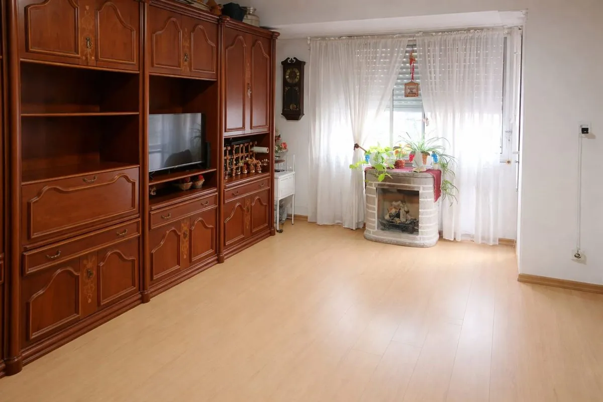 Departamento en Bolívar 2300