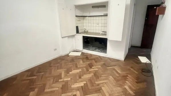Departamento en Adolfo Alsina 1500